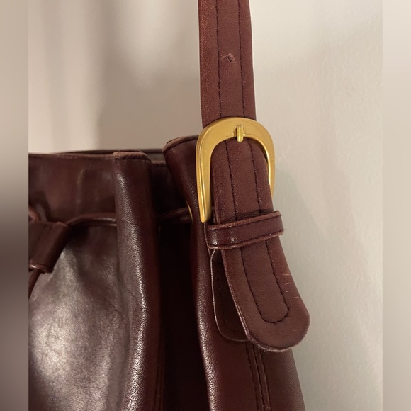 Vintage leather bucket bag - Picture 5 of 9